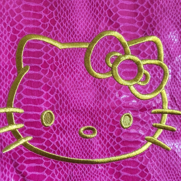 Hello Kitty 2011 Pink Faux Snakeskin Tote Sanrio 13 x 13 - Picture 2 of 9